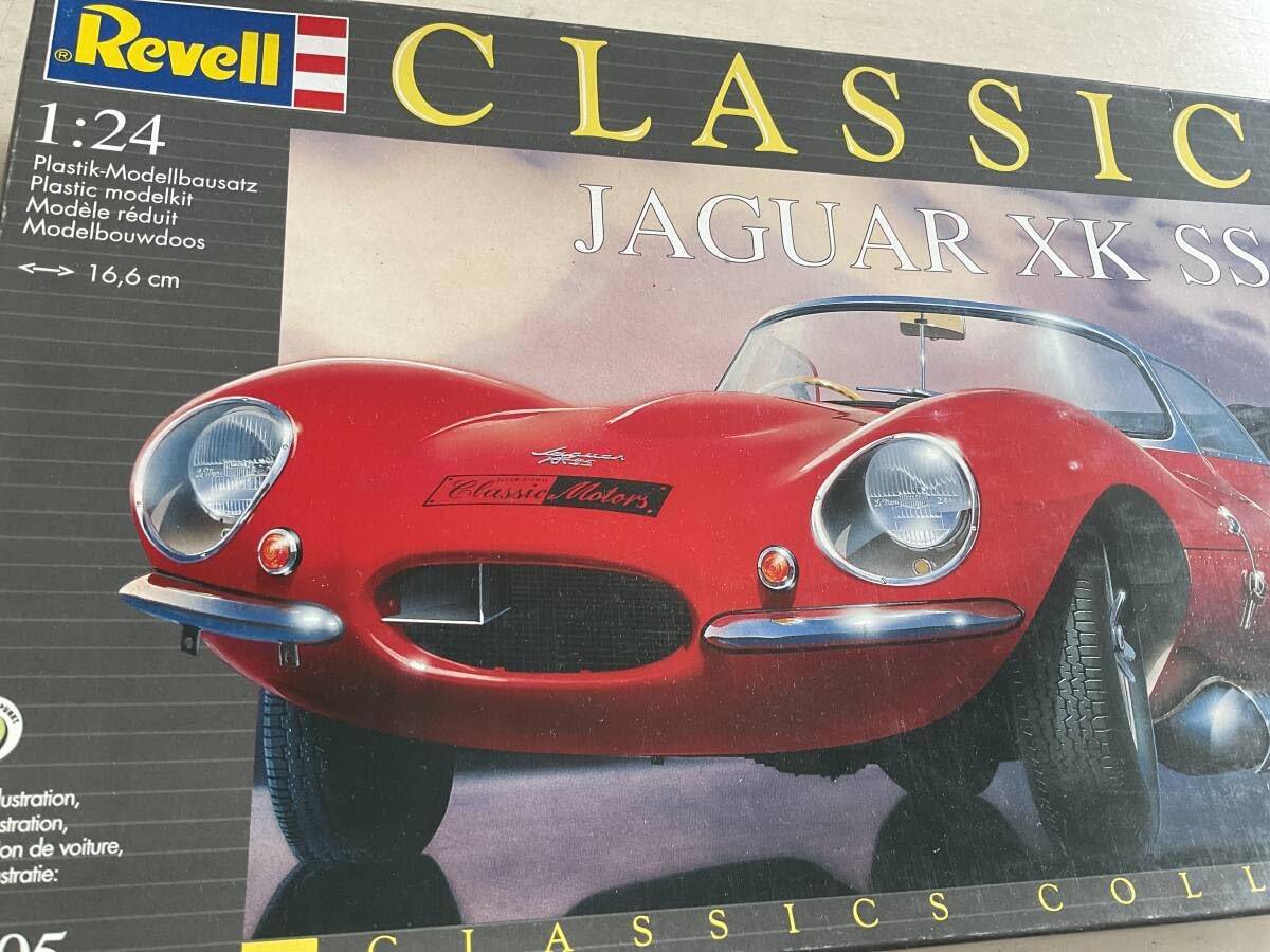 Amazon | 1/24 Revell JAGUAR XK SS/ドイツレベル ジャガー XK